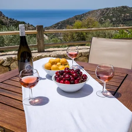 Christos Place-anidri Ferienhaus